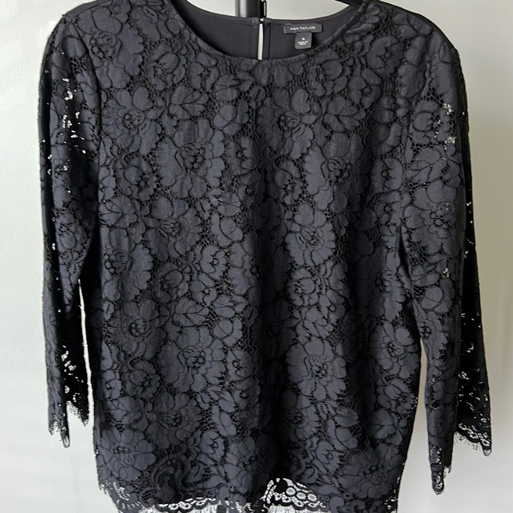 Ann Taylor Black Lace Top Blouse Size M